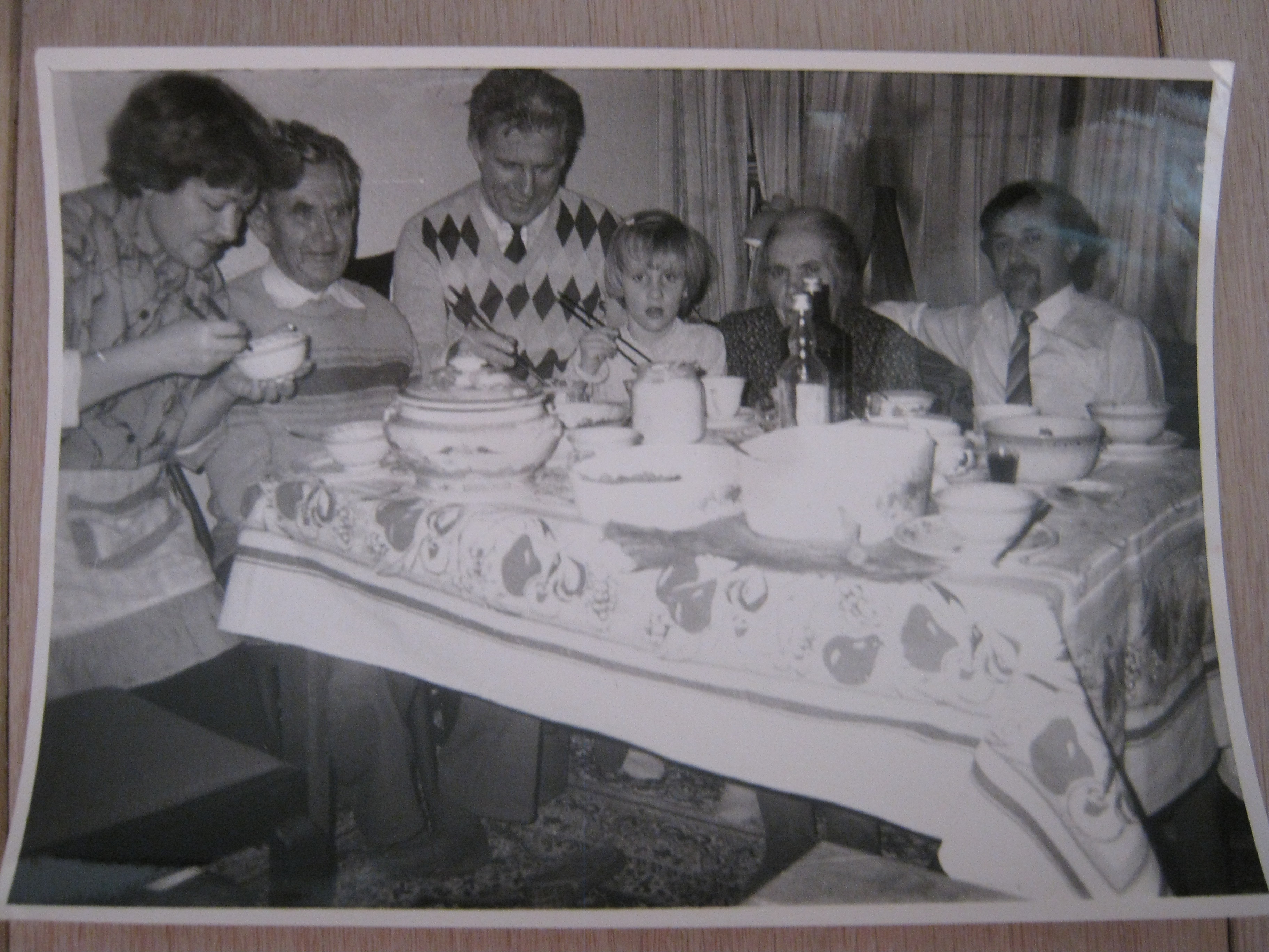 Christian Orthodox family from Szastaly village - Christmas Eve december 1987. Warsaw, Sanocka 11B